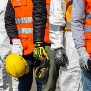 Equipos de Protección Personal (EPP) y Señalización